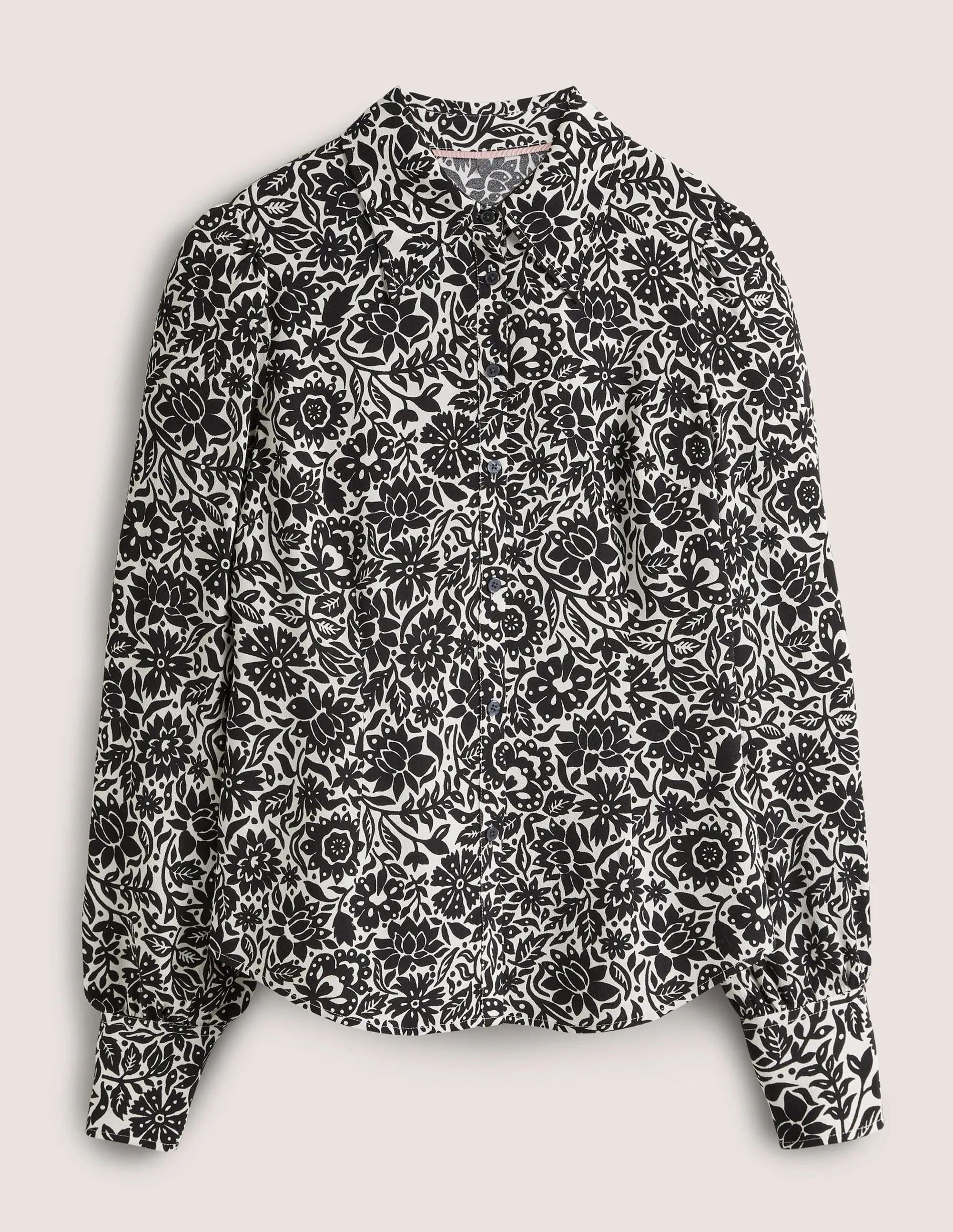 Dart Detail Fitted Shirt-Black, Foliage Bloom