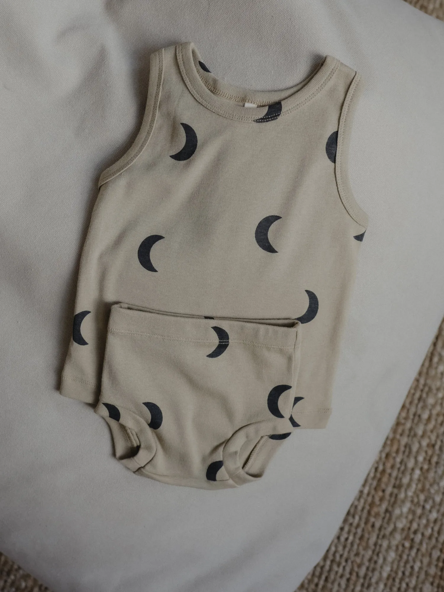 Dusky Midnight Shortie