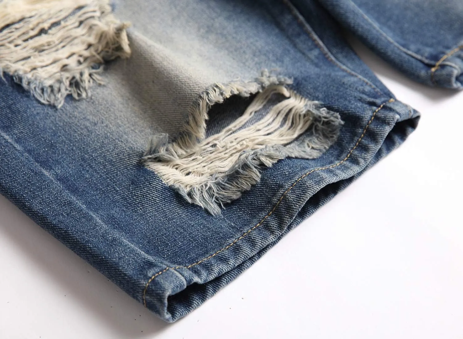 GUNLIRE Men's Summer Ripped Distressed Slim Fit Knee Length Washed Denim Jeans Shorts