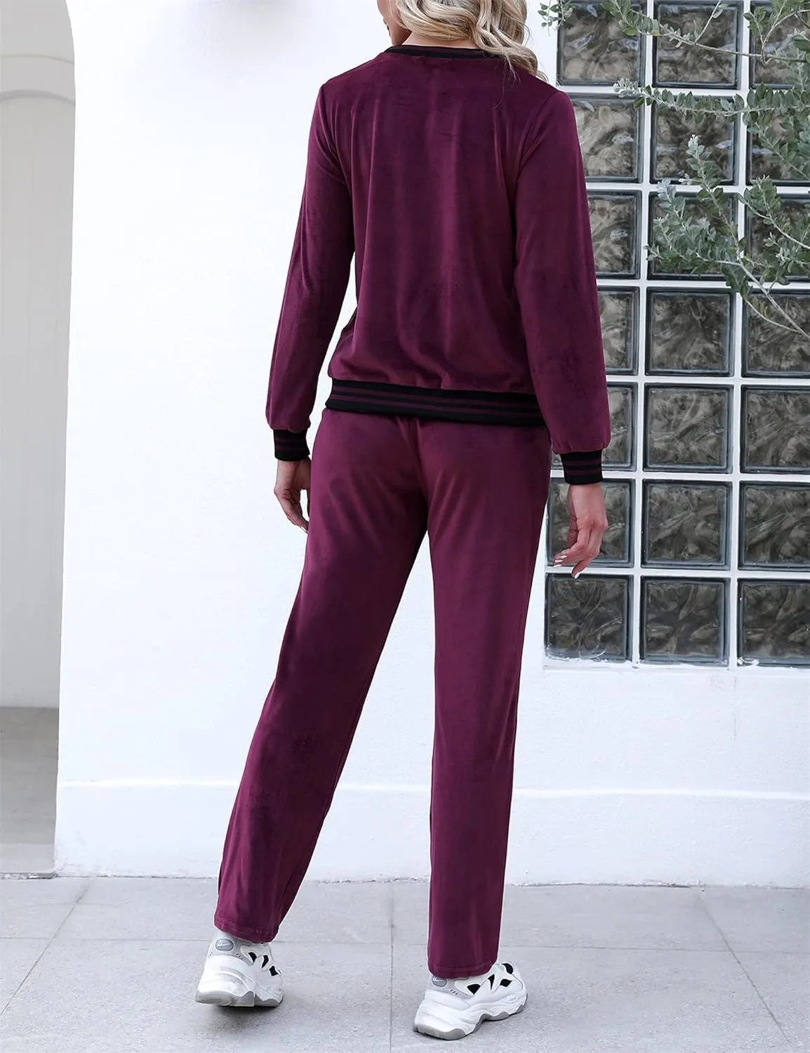Totatuit Women's Sweatsuit Set Velour Long Sleeve and Pants Sport Sweat Suits 2 Piece Tracksuits Outfits with Pocket S-XXL