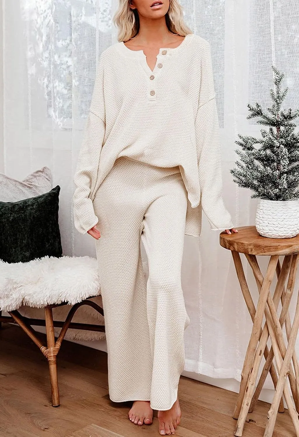 Viottiset Women's 2 Piece Outfits Sweatsuit Knit Long Sleeve Sweater Wide Leg Pants Loungewear