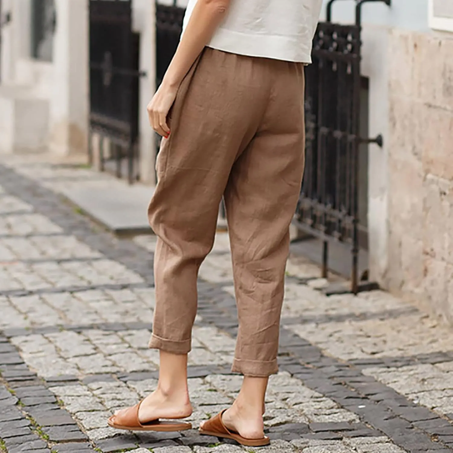 Women's Casual Cotton Linen Pants Tapered Capri Cargo Pants Loose Elastic Waist Ankle Cropped Trousers with Pockets